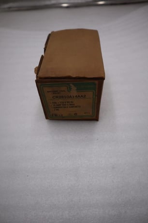New general electric cr2810a14aa2 relay - stock gf107a - Image 2