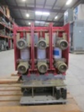 2000 Amps, ABB, 5VHK-250, electrically operated, drawout, 5000 Volts, #VB1631 - Image 4