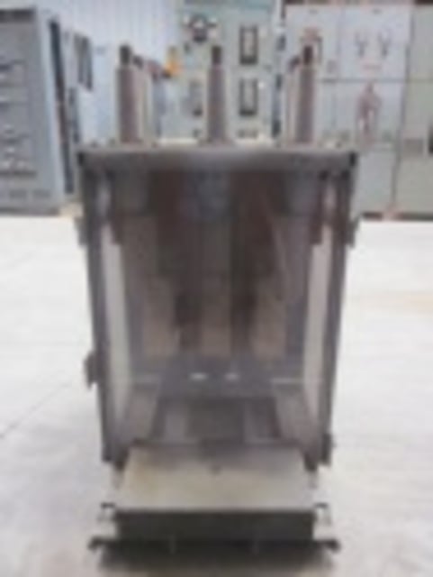 1200 Amps, Eaton, 150VCP-WR500, electrically operated, drawout, 15000 Volts, #VB4123 - Image 4