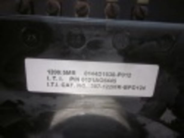 1200 Amps, General Electric, PVDB2-25.8-20-0, electrically operated, Fixed, 27000 Volts, #SB5878 - Image 3