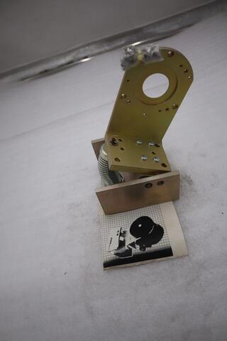 Dynapar pivot mounting bracket 14005740000 pivot mount mbp14d574 - gf379a - Image 2