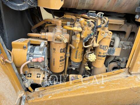 Caterpillar D8T, 12963 hours, S/N: FMC01172, 2017 - Image 7