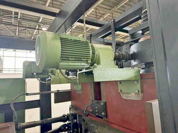 24" x .51" Kohler #KRM65.500/21B, precision leveler, 4 HI, 21 rolls, 6.5" pinch roll diameter, 250 FPM, 1994 - Image 4