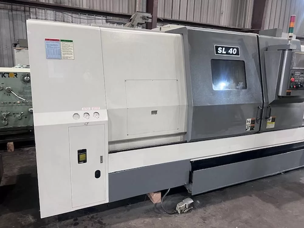 Samsung #SL-40/1500, 26.8" swing, 18" chuck, 4.6" bar, 60.2" centers, 19.7" diameter, Fanuc 0i-TD, 12 station - Image 4