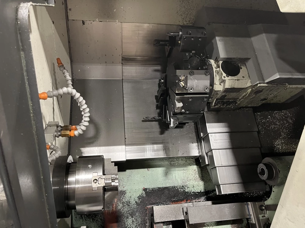 Quick-Tech #T8-Mill, 19.7" swing, 8" chuck, 2.5" bar, 13.8" centers, 11.81" diameter, Fanuc, 12 station - Image 2