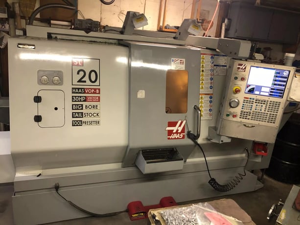 Haas #SL-20TB, 23" swing, 8" chuck, 2.5" bar, 20" centers, 10.3" diameter, Haas CNC, 12 station turret, 2007 - Image 2
