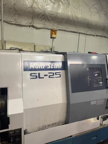 Mori Seiki #SL-25, 22.4" swing, 10" chuck, 3.1" bar, 24.6" centers, 10.2" diameter, 12 station turret, 1997 - Image 1