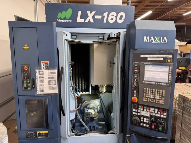 Matsuura #LX-160, 19.6" X, 9.8" Y, 11.8" Z, 46000 RPM, 52 automatic tool changer, BT-30, Fanuc, 2011 - Image 1