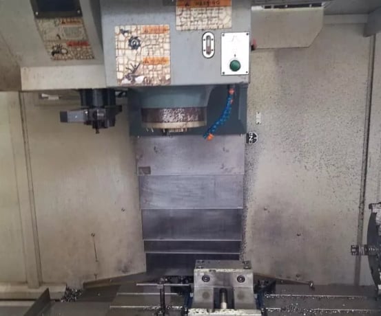 Yama Seiki #VMB-1200, 4th Axis, 47.2" X, 23.6" Y, 23.6" Z, 8,000 RPM, 30 automatic tool changer, Cat 50 - Image 3