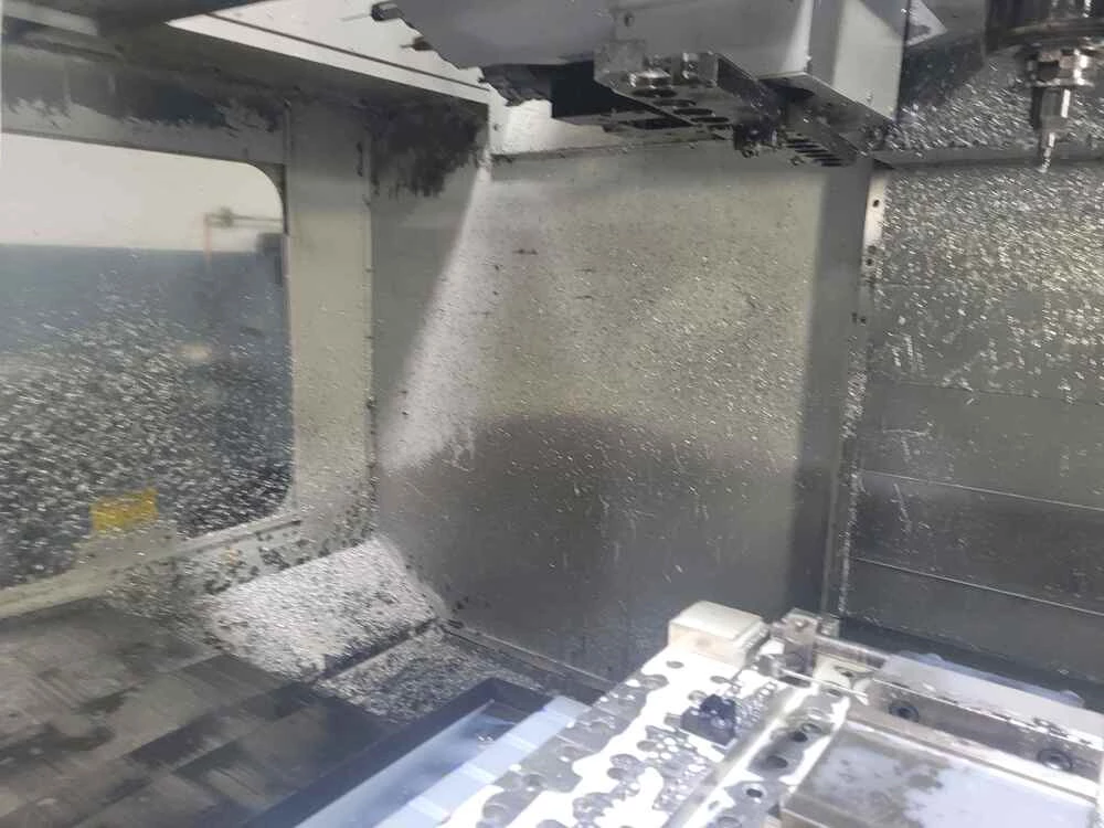 Haas #VF-5, 60" X, 26" Y, 25" Z, 10,000 RPM, 40 automatic tool changer, Cat 40, Haas CNC, 2002 - Image 6