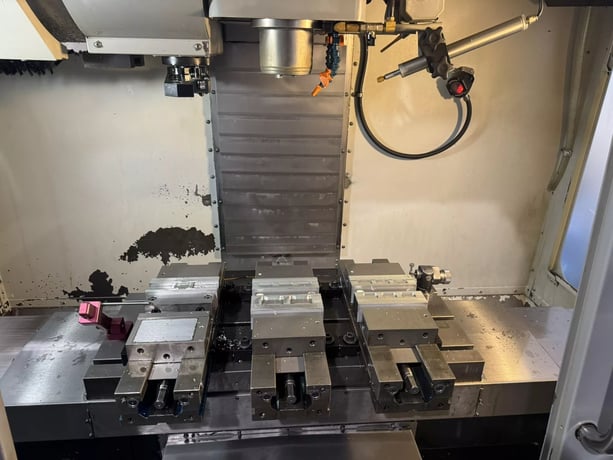Haas #VF-2, 30" X, 16" Y, 20" Z, 10,000 RPM, 24 automatic tool changer, Cat 40, Haas CNC, 2008 - Image 3