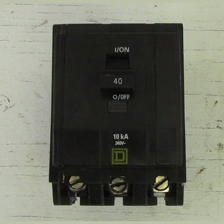 40 Amps, Square D, Push-in Breaker, 3-pole, 120/240 Volts - Image 2
