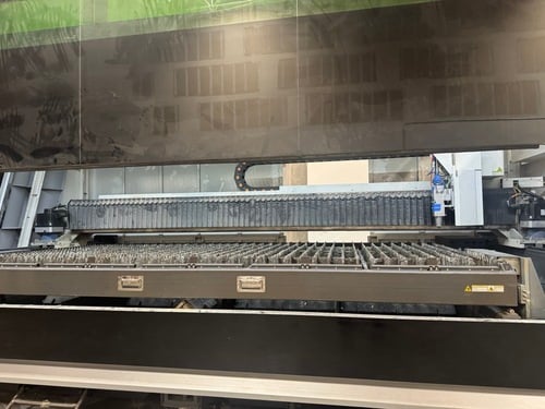 Bodor #I7, Fiber Laser, 5' x10' Bed, Spare Head, Fume Filter, 6,000 Watt, Mango remote, 2023 - Image 3