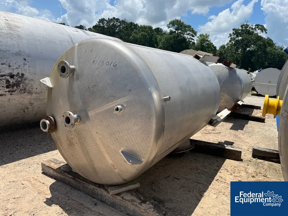 2169 gallon Crown Iron Works, 304 Stainless Steel Tank (4 available) - Image 1