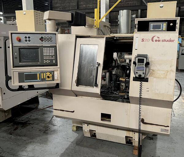 7.8" x 15.7" Studer #S20, CNC plain cylindrical grinder w/combination plain/angle wheel head & swiveling work - Image 1