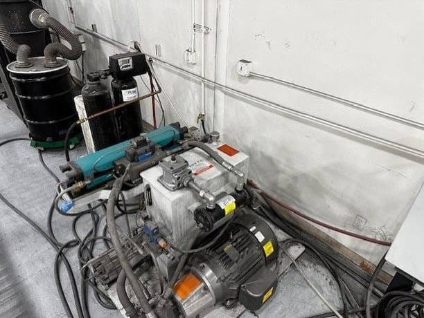 Flow #Mach-100-3120, waterjet, FlowMaster software, 10' x 6.6'table, 30 HP, 60000 psi, 2018 - Image 2