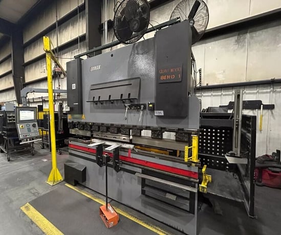 132 Ton, Ermak #CNCAP8X132, CNC hydraulic press brake with 4-Axis CNC back gauge, 8' overall, 82" between - Image 1