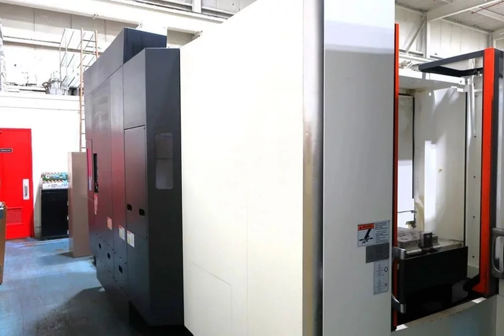 Mazak #HCN-4000III, horizontal machining center, 15.7" x 15.74" pallet, 22" X, 25.2" Y, 25.2" Z, 18000 RPM - Image 8