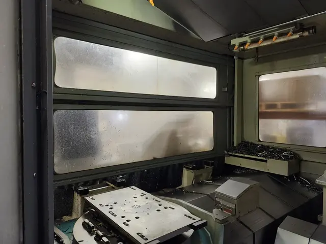 Hyundai #KH80G, horizontal machining center, 31" x 31" pallet, 49" X, 39" Y, 33" Z, 4,500 RPM, 80 automatic - Image 8