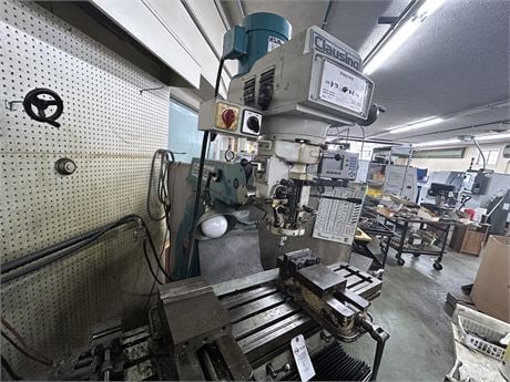 Clausing #2VS08, vertical mill, w/ Accurite digital read out - Image 7