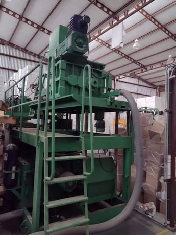 Bekum #BA15, Blow Molder, 11 Ton, 80 mm screw, 400 x 580 mm platen, 50 HP, 440 V., 1996 - Image 7