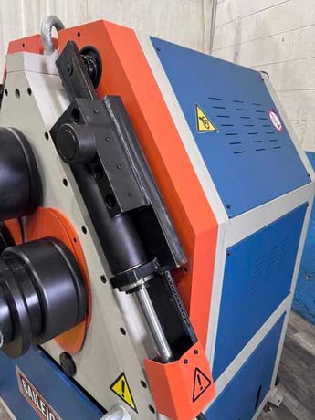 Baileigh #R-H85, hydrauic roll bender, 3-roll driven, 10.5 HP, brand new, never used - Image 4
