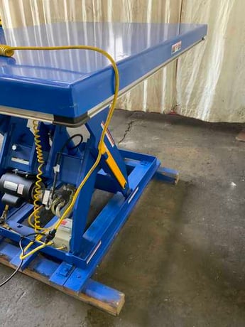3000 lb. Vestil #EHLT-487203043, hydraulic scisor lift table, 48" x 72" table, 36" lift height, 3/4 HP, 2023 - Image 7