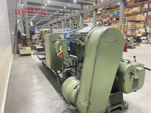24" x 105" Lodge & Shipley, Engine Lathe, 18" 3-jaw chuck, 9-500 RPM - Image 7