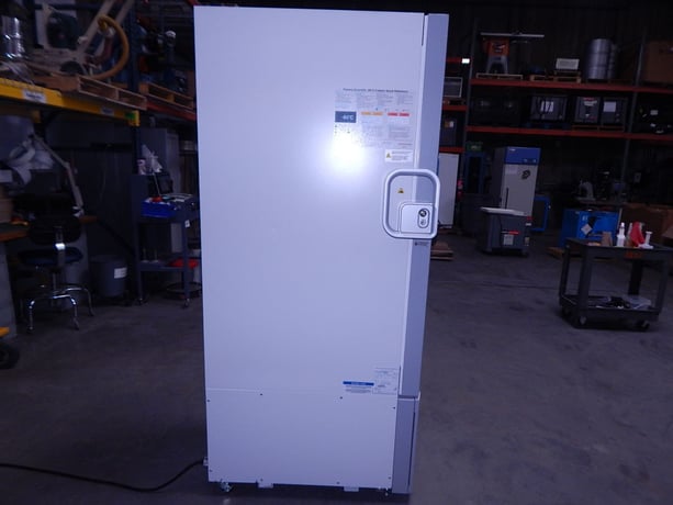 Thermo Fisher Scientific #8930086A, Ultra-Low Lab Freezer, -50 to -86 C Temp, 120 V., 809 L, AS IS - Image 5