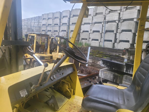 25000 lb. Clark #C500-YS-250D, hvy-duty ind forklift, 148" lift height, Detroit Diesel Series 40 engine, side - Image 5