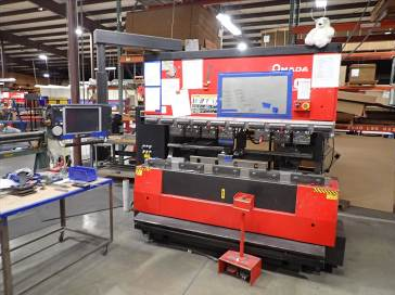 80 Ton, Amada #FBD-8020NT, press brake, 6.6'OA, 66.9" between housing, 5.91" stroke, 15.75" throat, 2008 - Image 1