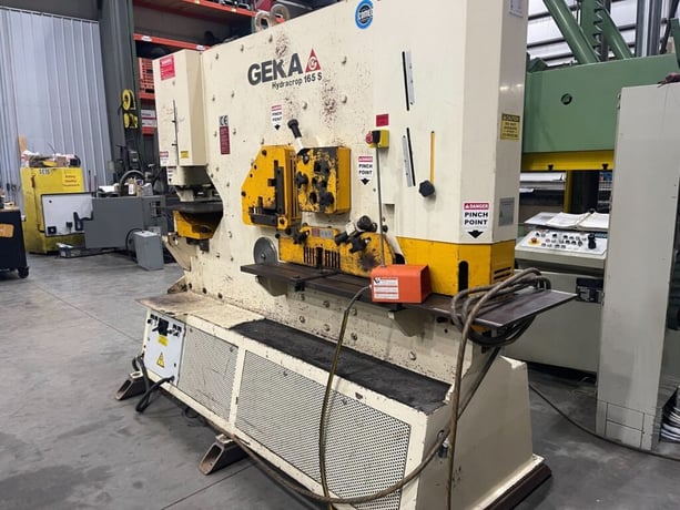 8" x 8" x 3/4" Geka #165S, ironworker, 165 ton, 5-work stations, 2012 - Image 5