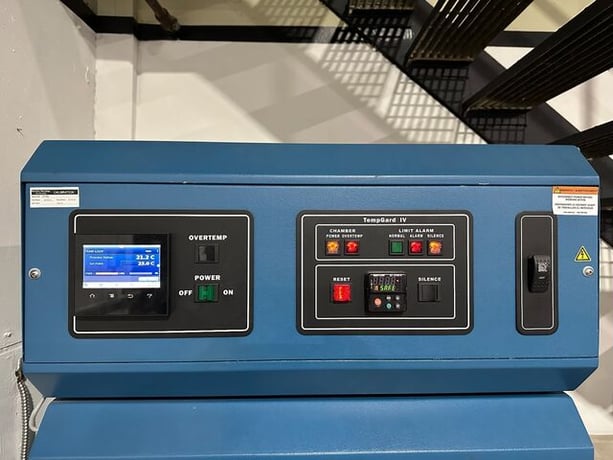 Thermal Product Solutions #T10C-1.5, environmental chamber, -73&deg; to 200&deg;, - Image 3
