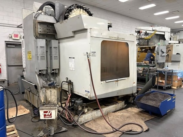 Haas #VF-6, Vertical Machining Center, 64" X, 32" Y, 30" Z, 28" x 64" table, 30 HP, 7,500 RPM, 24 automatic - Image 4