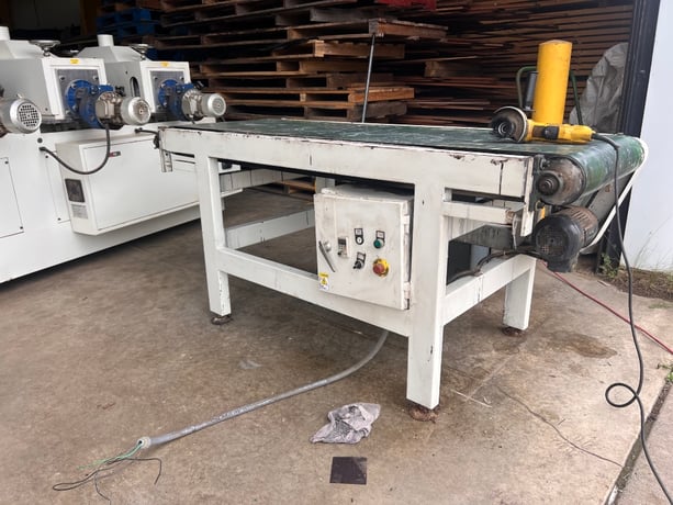 Stanza #STM, UV Finishing line, 24" roll coat, wipers, UV oven - Image 6