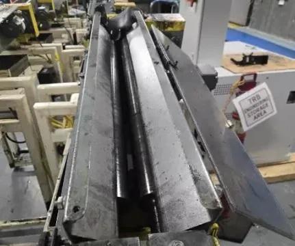 Warren #WRS-1-24, Roll Sorter, 24" roller length, 3" max. part length, 3/4" max. part diameter, Manarik - Image 2
