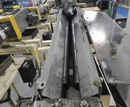 Warren #WRS-1-24, Roll Sorter, 24" roller length, 3" max. part length, 3/4" max. part diameter, Manarik - Image 3