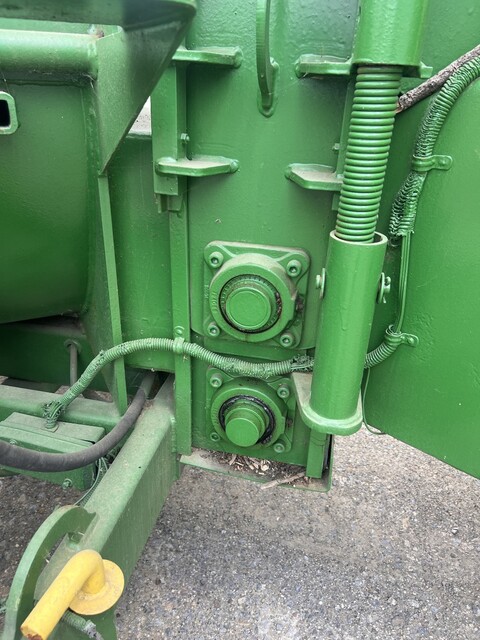 Morbark wood chipper - Image 8