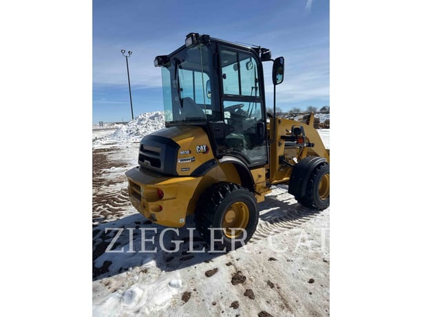 Cat 903D, Wheel Loader, 1592 hours, S/N: MZY01591, 2022 - Image 4