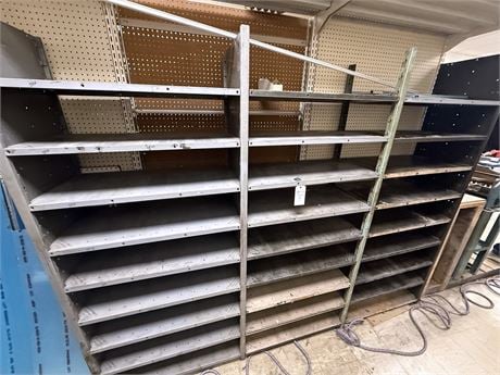3-section shelving unit - Image 1