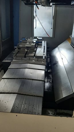 Daewoo Doosan #DMV-3016, CNC Vertical Machining Center, 30" X, 16" Y, 20" Z, 36" x 17" table, 30 HP, 20000 - Image 6