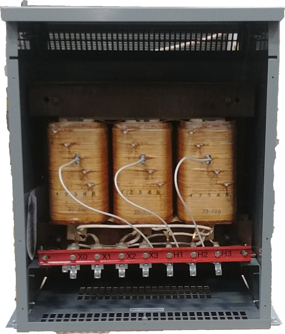 45 KVA 240 Primary, 120/208 Secondary, Beaver #TVR45K-H34A3, Dry Type Transformer, Nema 2, new - Image 2
