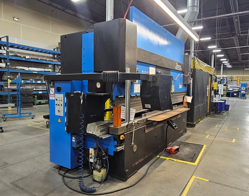 220 Ton, Amada #HFB0, CNC Hydraulic Press Brake, 1997 - Image 3
