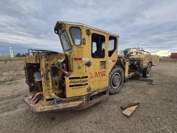 Atlas Copco #MT416, Underground Truck - Image 3
