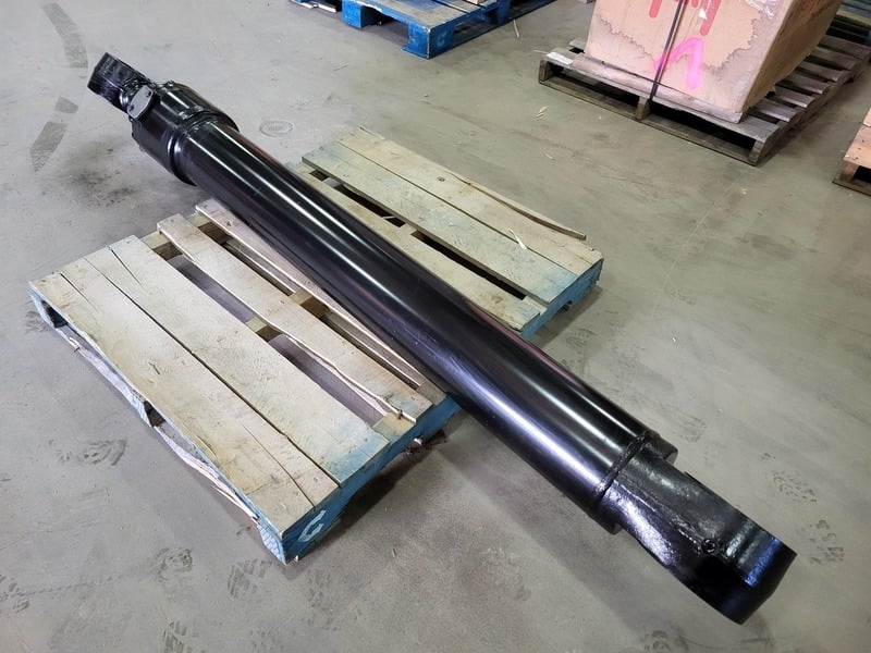 Caterpillar #419-5749, Hydraulic Cylinder, new surplus - Image 3