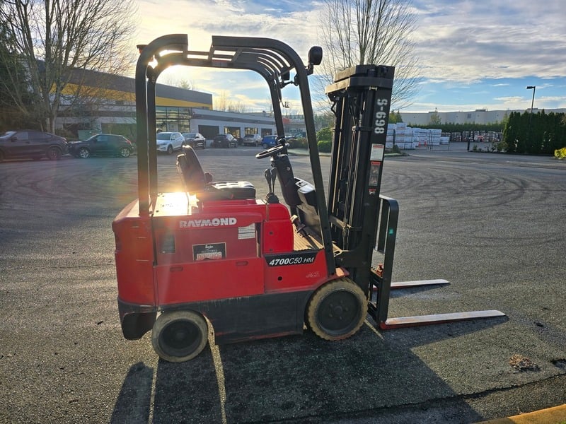 5,000 lb. Raymond #470-C50HMTT, forklift, electric, 189" lift, 3-stage mast, cushion tires, sideshift, 7,199 - Image 8