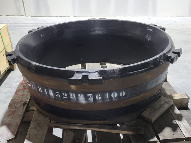 Metso #ME814329276100, Lower Concave, new surplus - Image 6