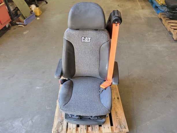 Caterpillar #384-6165, Seat Assembly Suspension, new surplus - Image 1