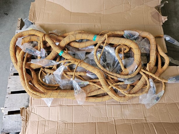 Caterpillar #298-4577, Harness Assembly, new surplus - Image 1