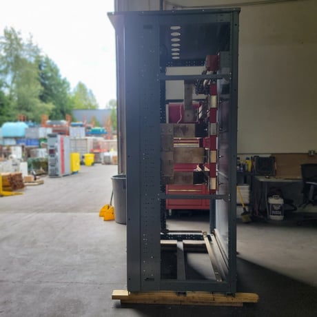 Square D #QED, 3000 Amps, 480 Volt Switchgear Unit w/ 7 x Circuit Breakers PJ400, 2019 - Image 4